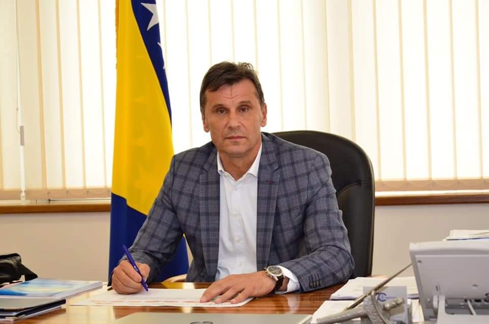 Premijer Novalić: Omogućena isplata jednokratne podrške penzionerima 5. augusta