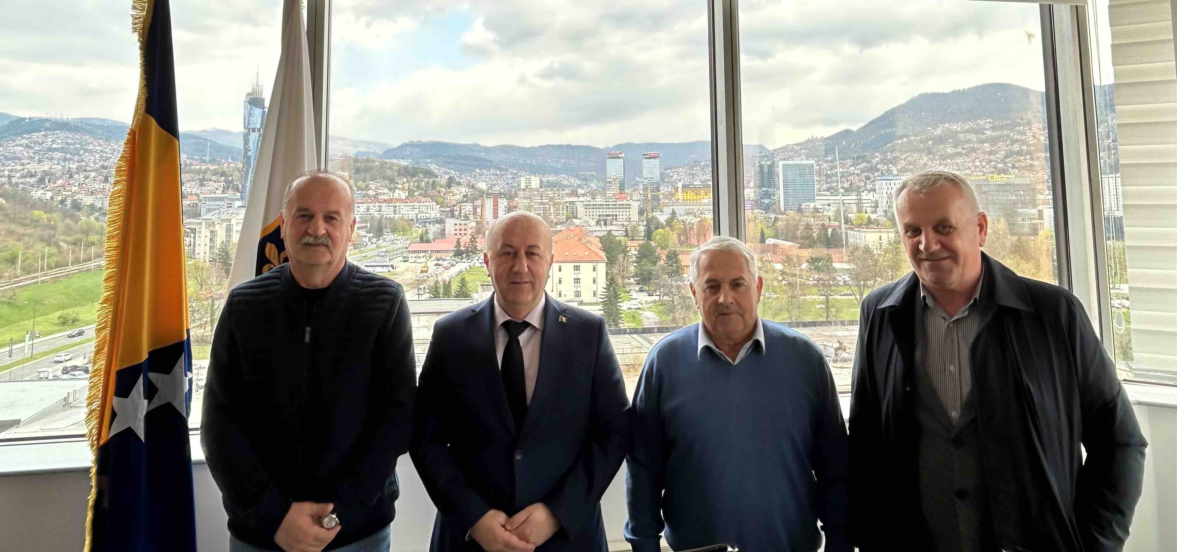 Federalni ministar Lokmić održao sastanak sa predstavnicima JOB “Unija veterana” BiH