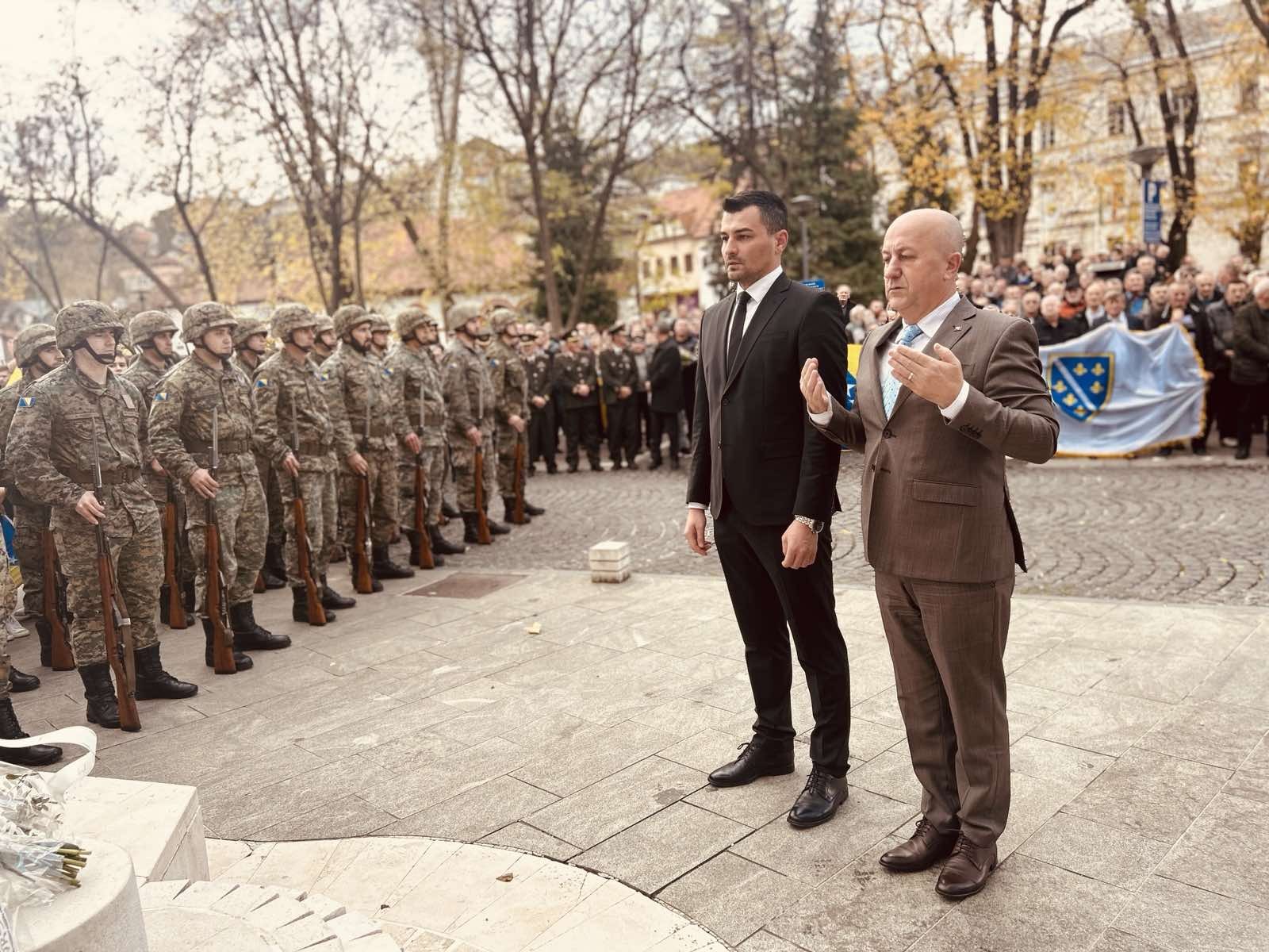 Ministar Lokmić u Tešnju na obilježavanju 31. godišnjice Trećeg korpusa Armije RBiH