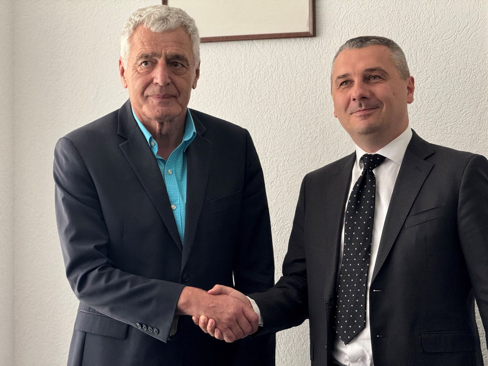 Ministar Dizdar u Bratuncu: Podrška projektima koji doprinose održivom povratku
