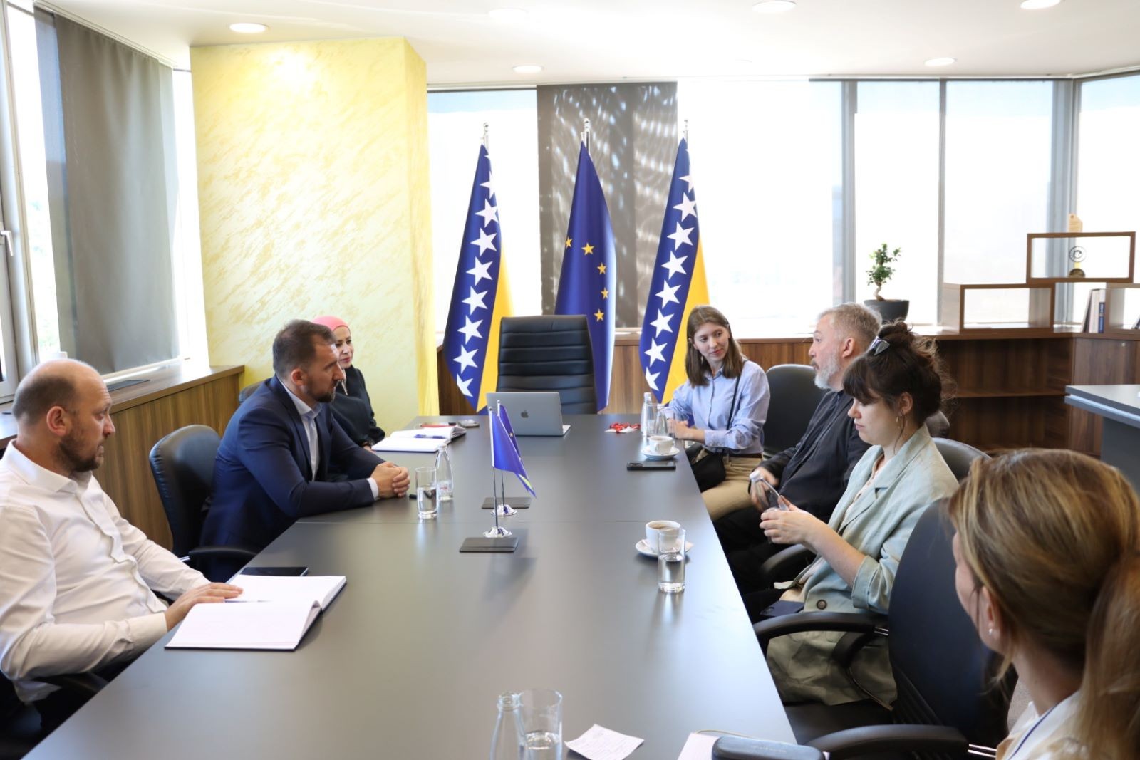 Ministar Delić primio u posjetu specijalnog zastupnika UN-a za prevenciju stradanja od mina Gilesa Julesa