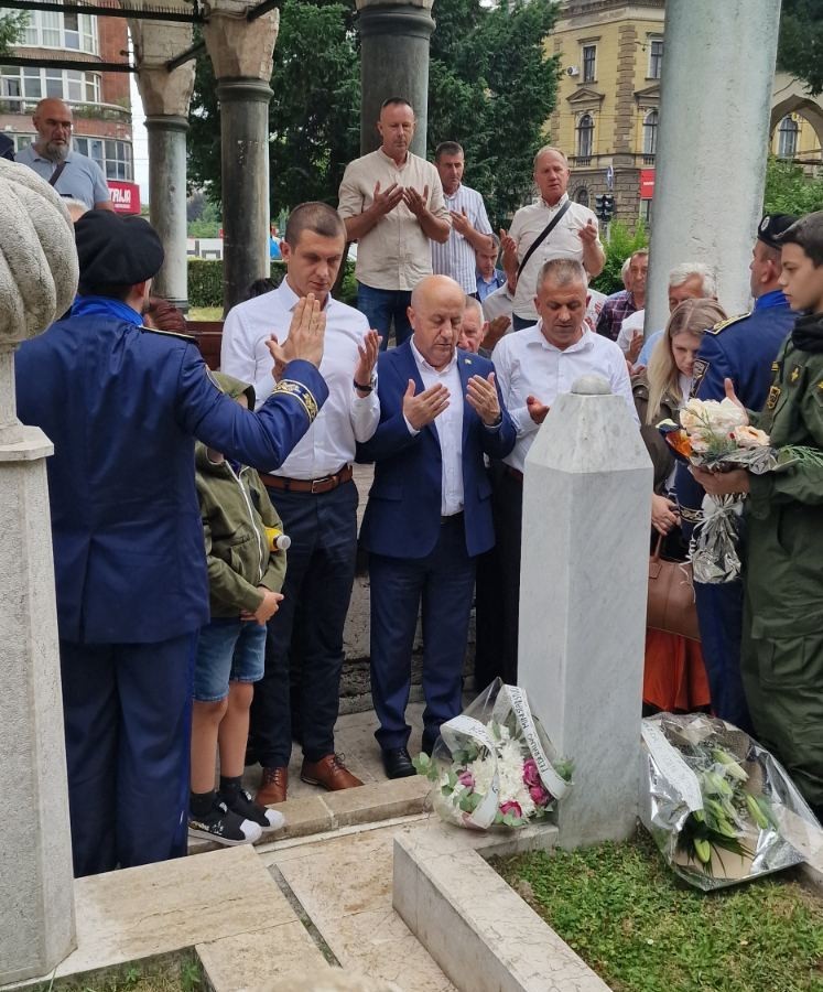 Ministar Lokmić prisustvovao obilježavanju 32. godišnjice pogibije heroja Safeta Zajke