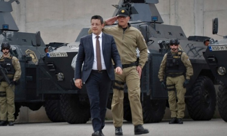 Ministar Čampara uputio čestitku povodom Dana policije u FBiH
