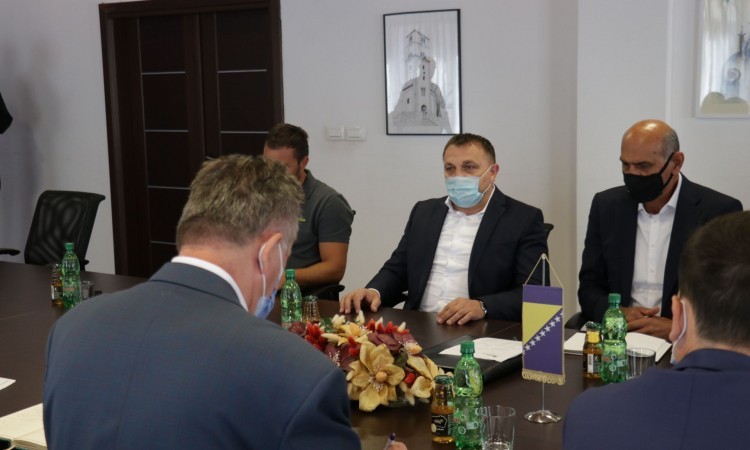 Brza cesta Bihać-Cazin- Velika Kladuša važan projekt za USK i šire