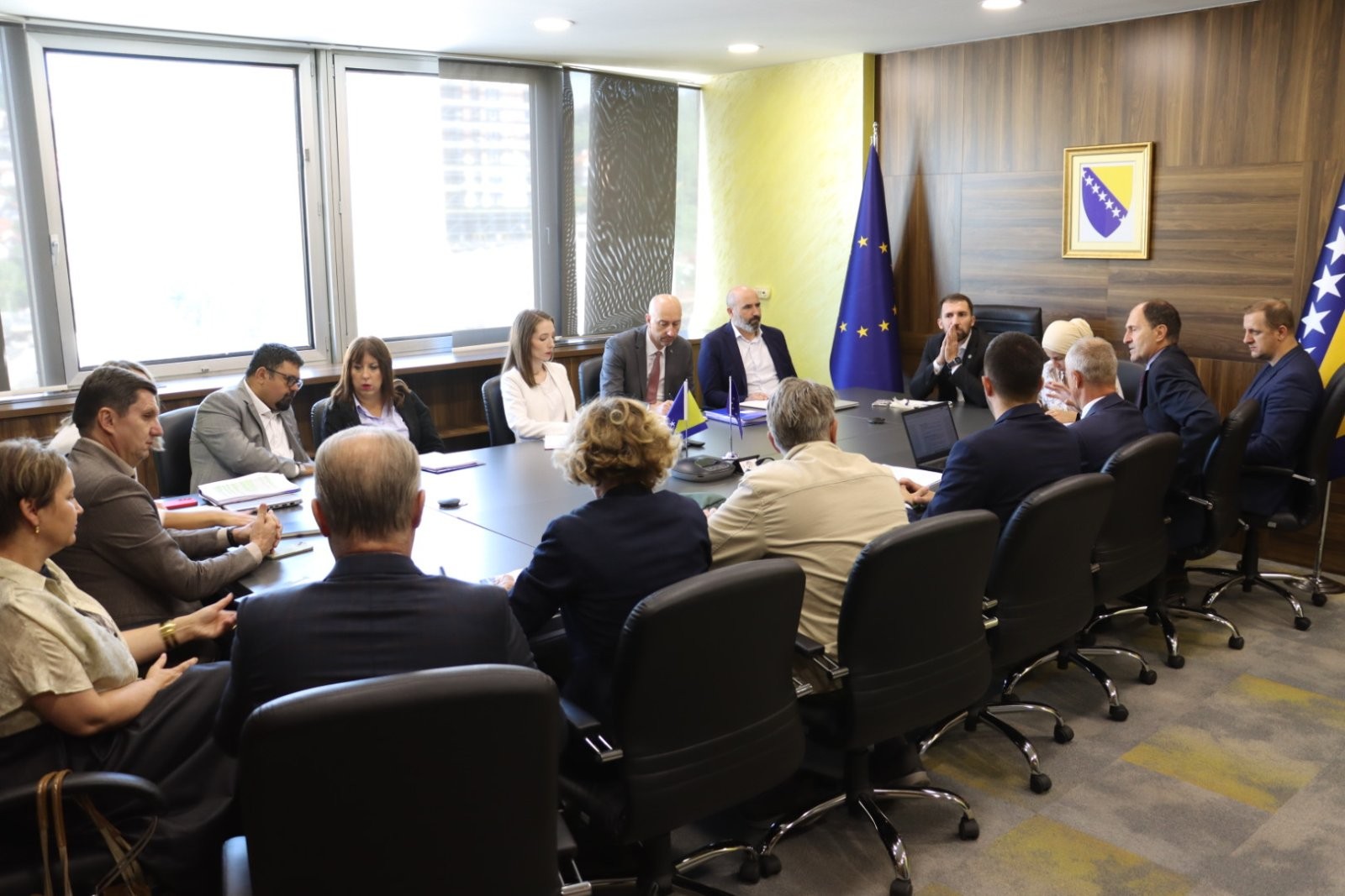 Ministar Delić s predstavnicima Udruženja poslodavaca FBiH: Naš cilj mora biti zajednički rad na očuvanju ljudskih resursa i unapređenju standarda rada