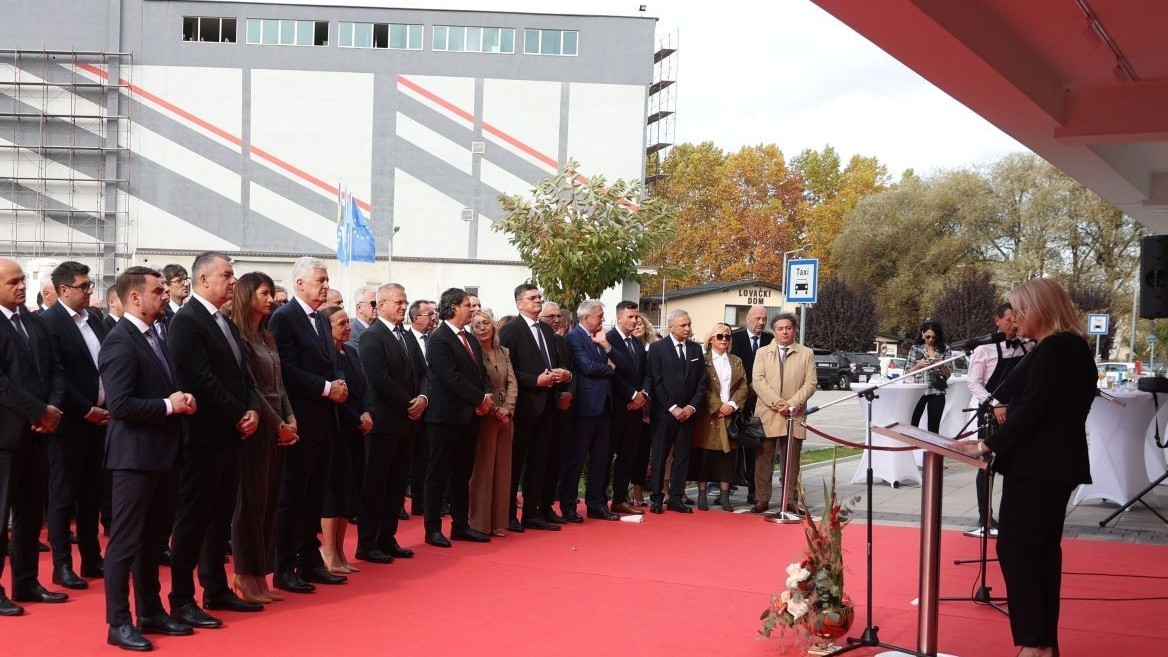 Dopremijer Kraljević s federalnim ministrima Pozder i Nedić nazočio otvaranju novog Doma zdravlja u Kiseljaku