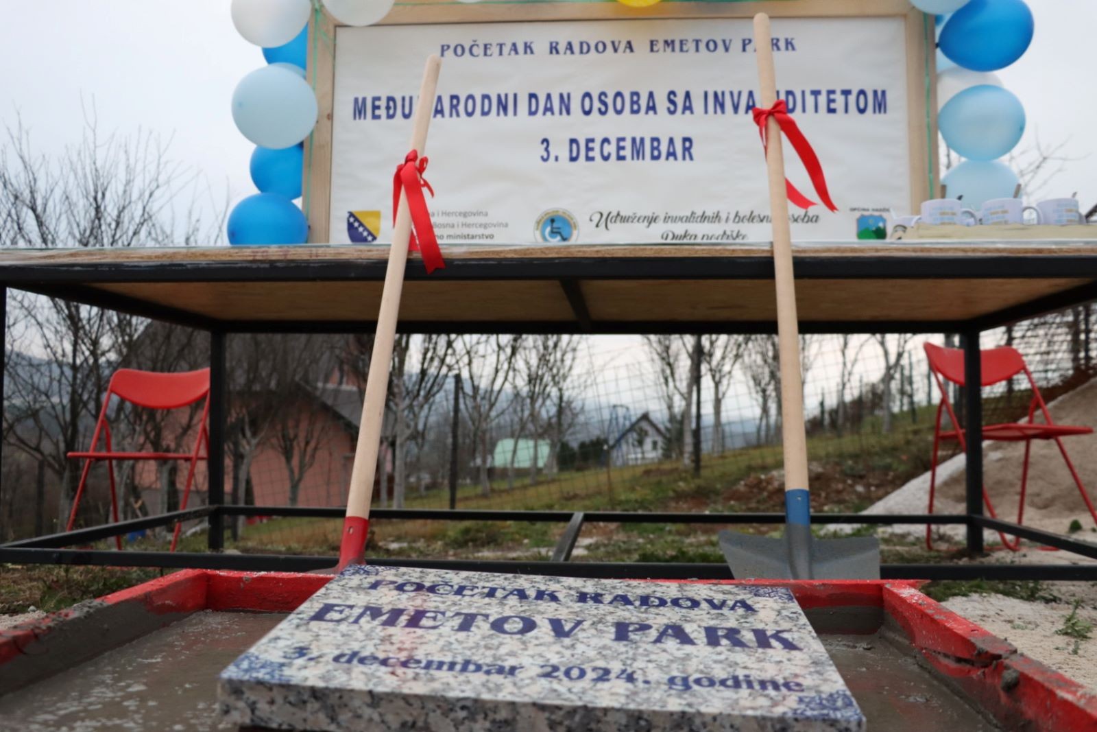 Međunarodni dan osoba sa invaliditetom: U Hadžićima postavljen kamen temeljac za izgradnju rekreativnog parka