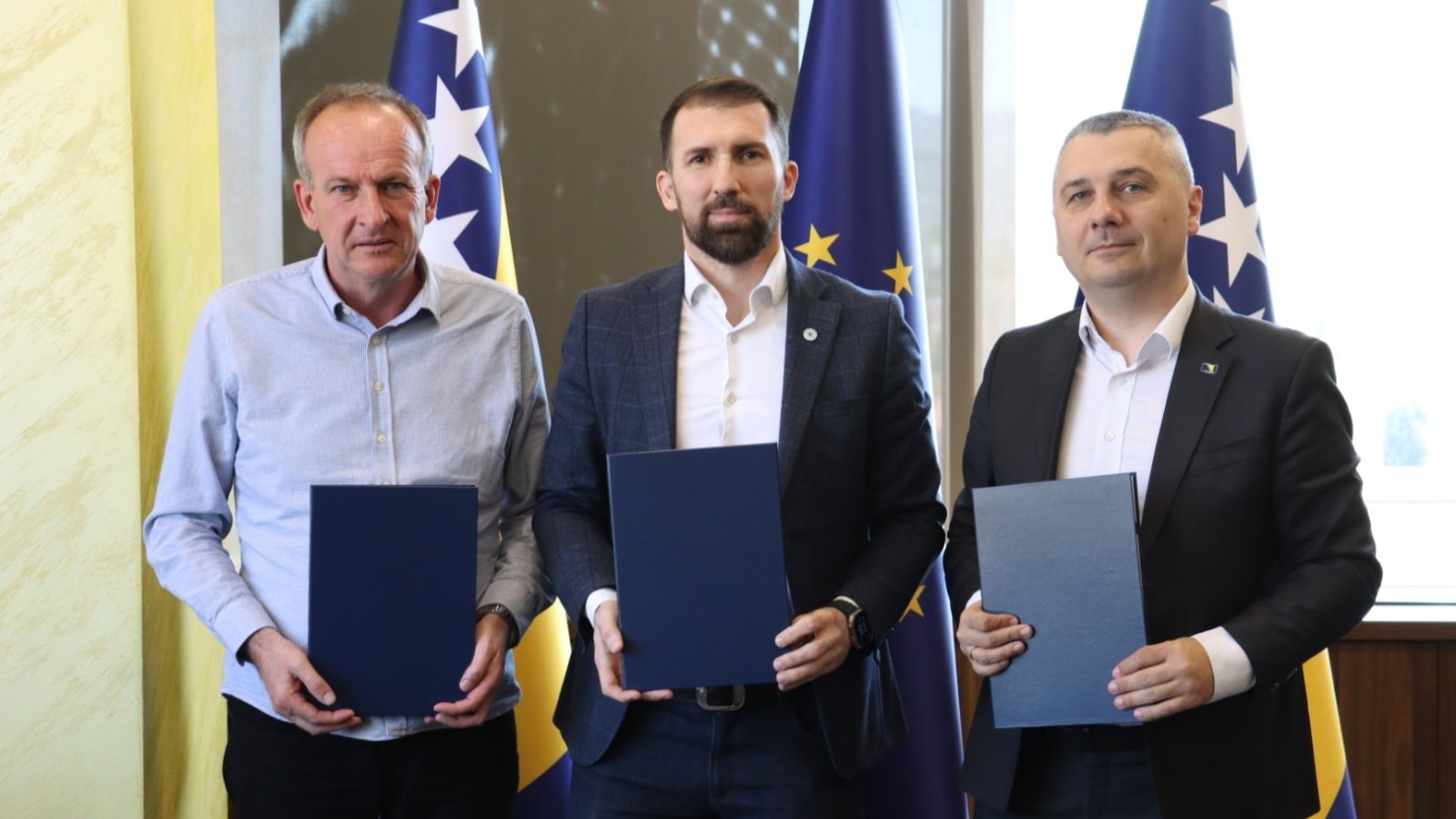 Ministri Delić i Dizdar potpisali Memorandum o saradnji s direktorom EMMAUS-a: Izgradnje novih smještajnih objekata Prihvatnog centra „Duje“