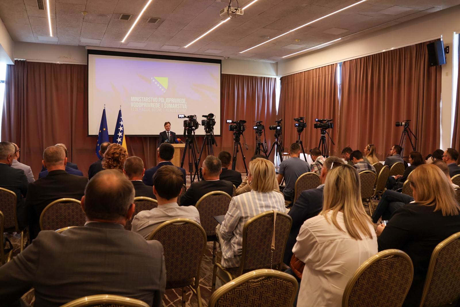 Министар Хрњић о првој години мандата у Влади ФБиХ: Нове мјере већ дају резултате