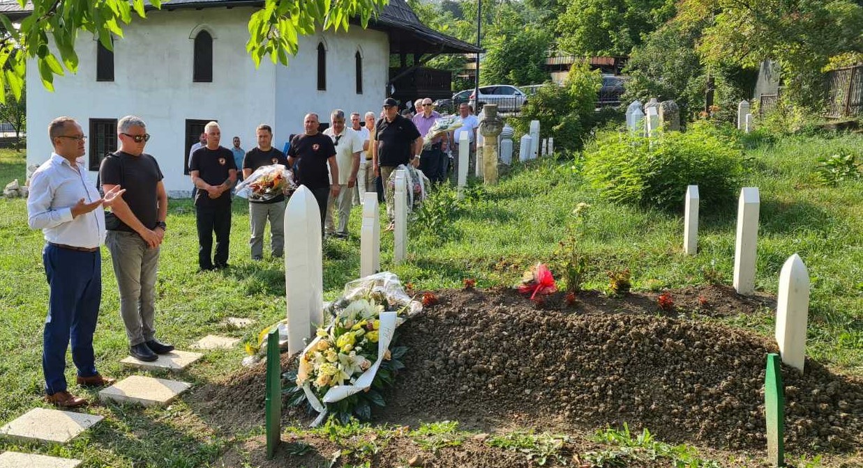 Odana počast i položeno cvijeće povodom godišnjice smrti ministra Salke Bukvarevića