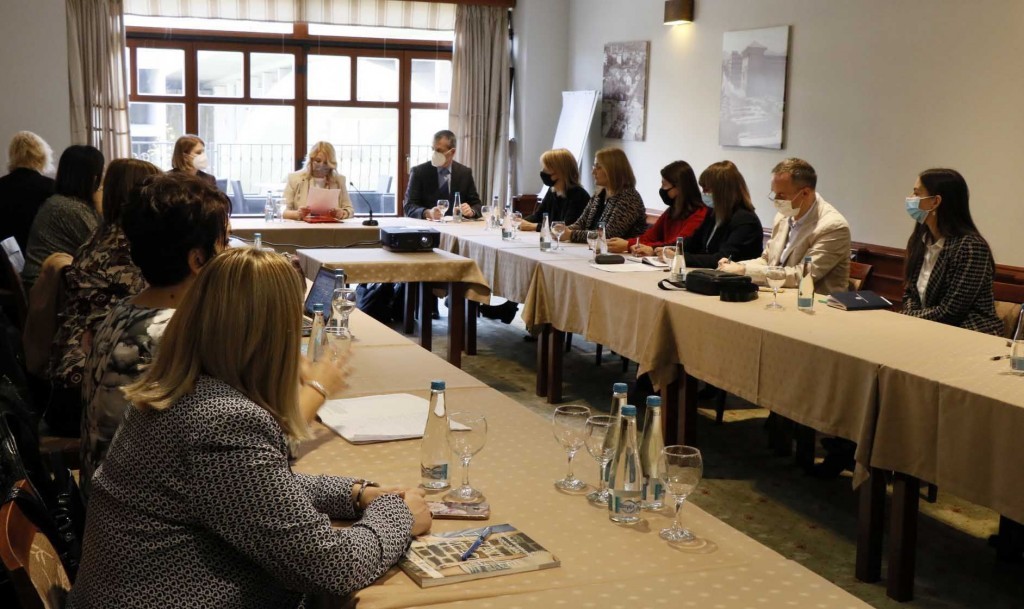 FMON: Održan okrugli sto „Sveobuhvatno obrazovanje o zdravlju mladih u FBiH"