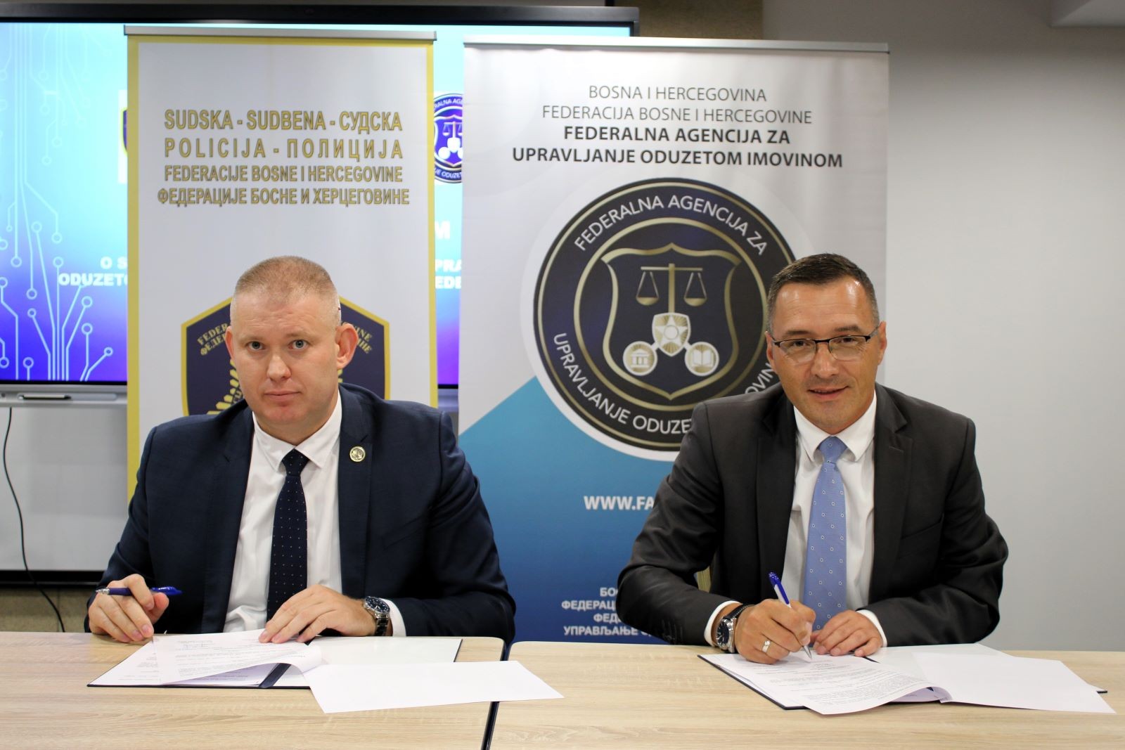 Potpisan Sporazum o saradnji Federalne agencija za upravljanje oduzetom imovinom i Sudske policije u FBiH