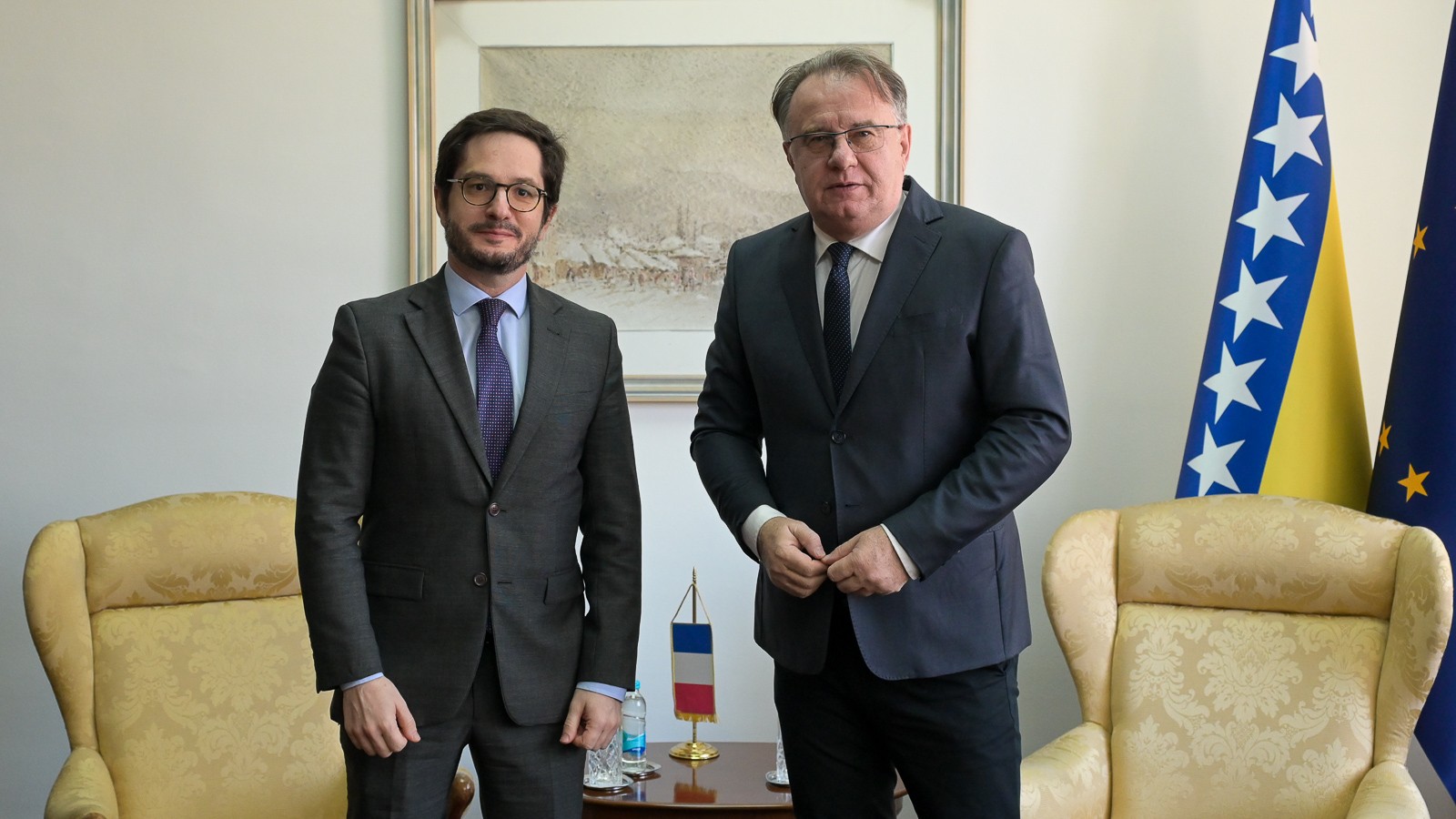 Premijer Nikšić razgovarao sa francuskim ambasadorom Delmasom:  U fokusu evropski put naše zemlje i jačanje ekonomske saradnje