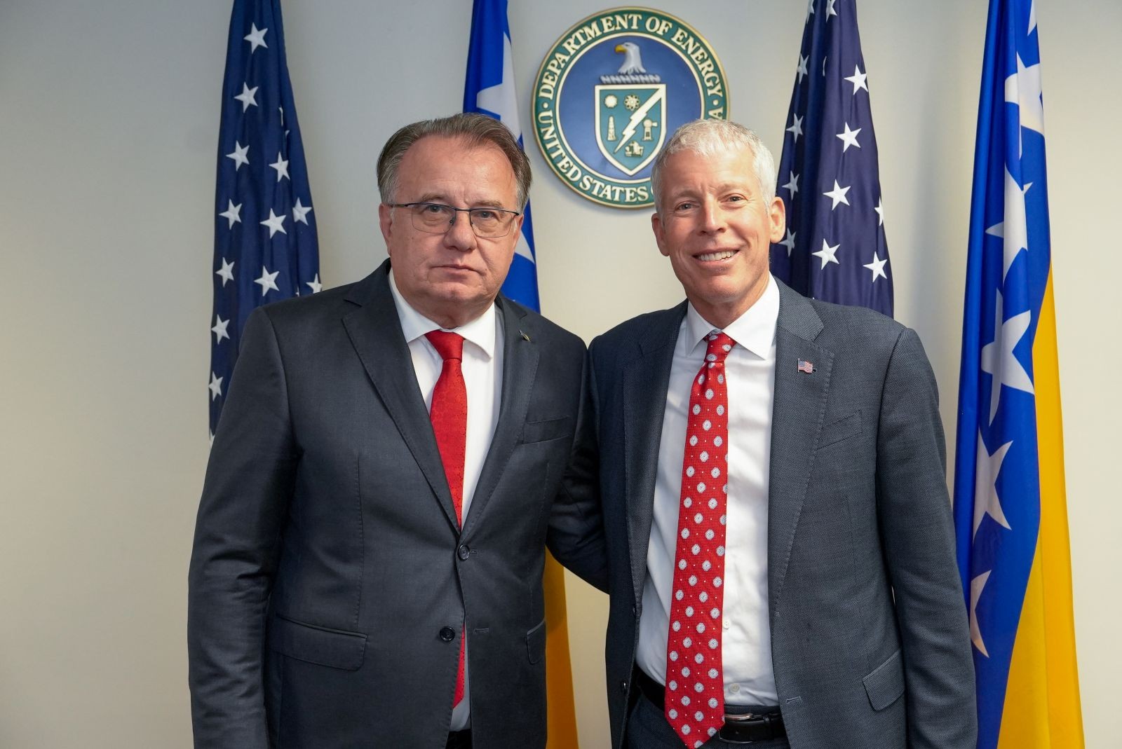 Premijer Nikšić i ministar Lakić sa američkim ministrom  energetike Chrisom Wrightom o strateškim projektima