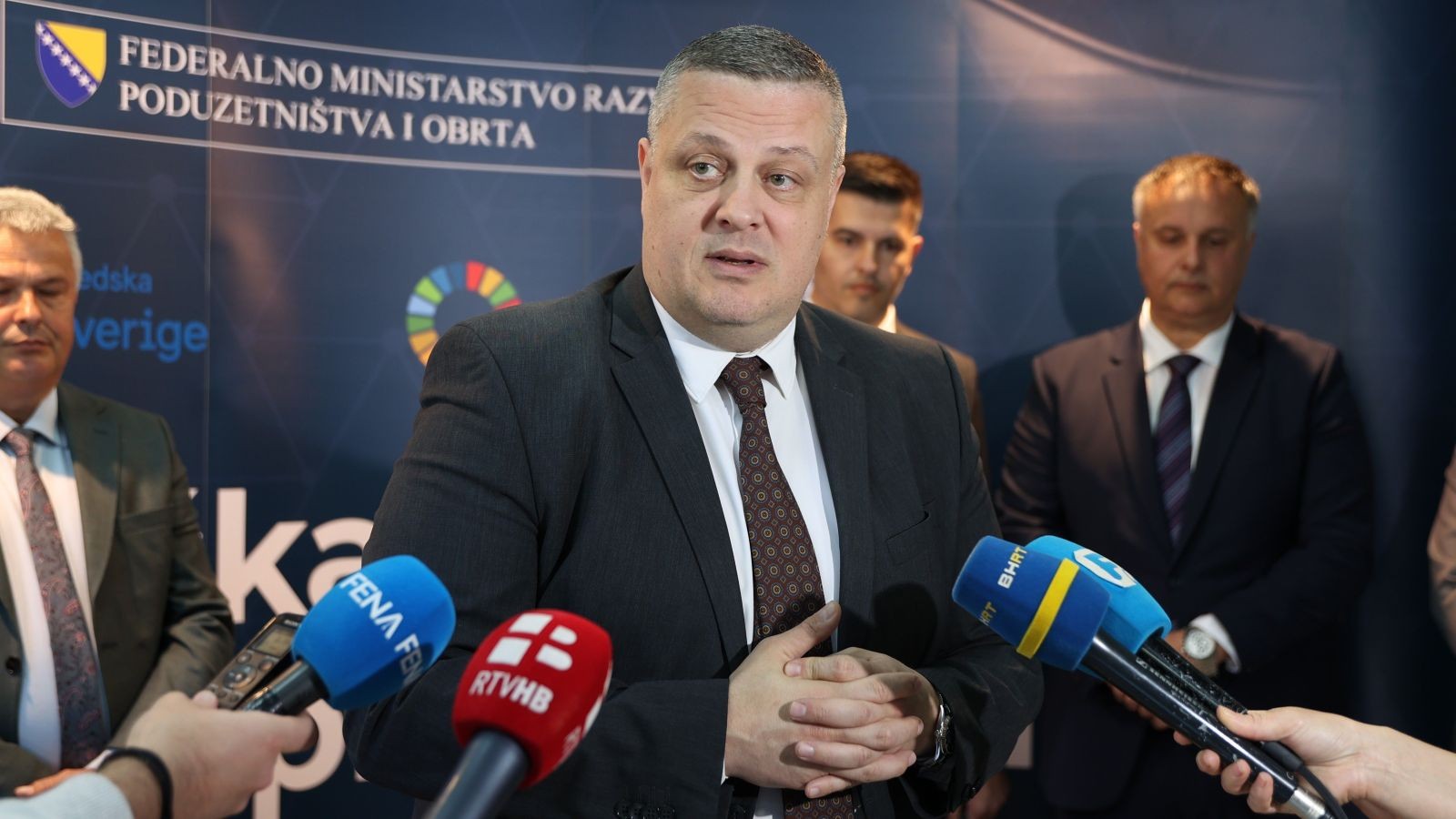 Ministar Mijatović: Investicije u poslovne zone donose 490 novih radnih mjesta