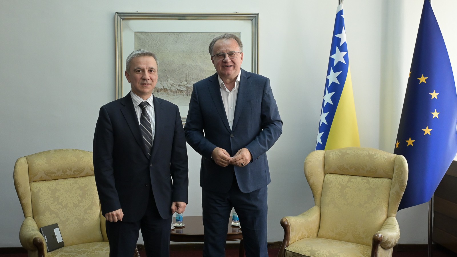 Премијер Никшић разговарао са делегацијом Мисије ММФ-а