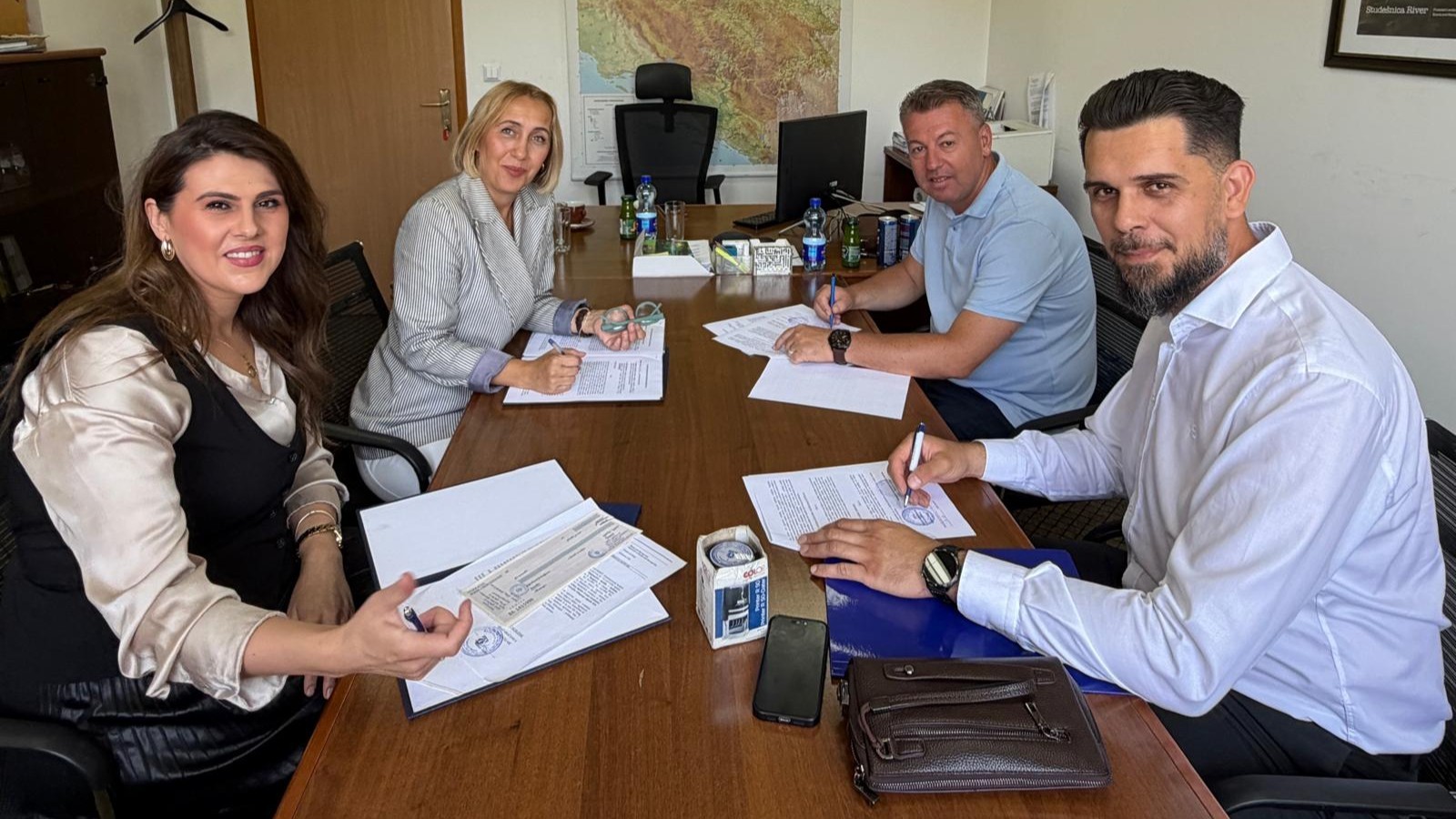 Ministrica Pozder u Tuzlanskom kantonu: Za nove avio-linije i okolišne projekte osigurano 950.000 KM