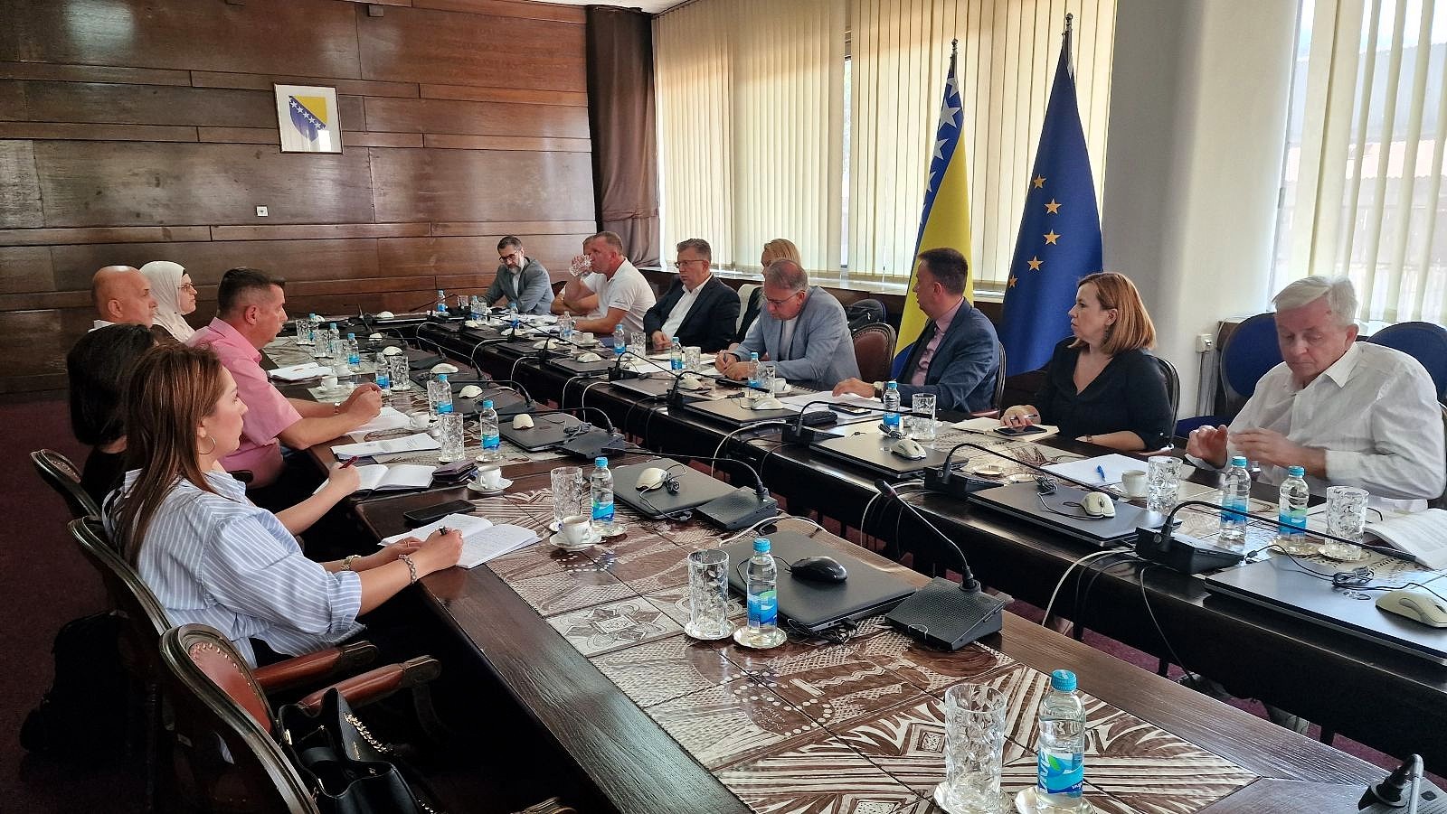 Održan sastanak predstavnika Vlade Federacije BiH, Sindikata  i većinskih vlasnika Nove Željezare, nastavak razgovora sutra