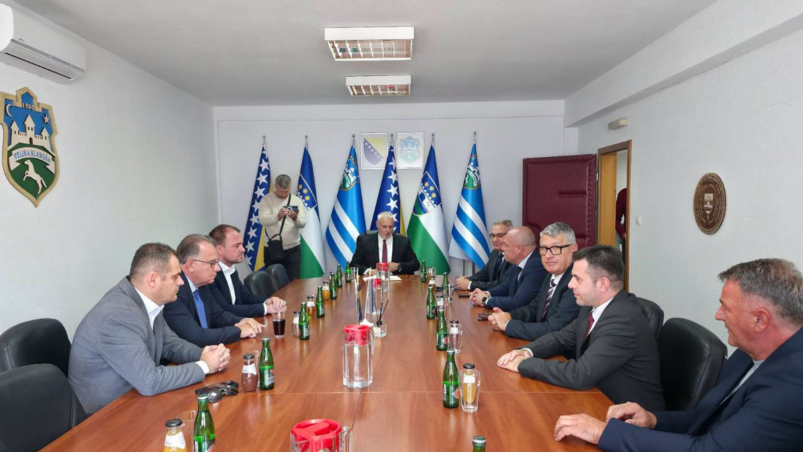 Premijer Nikšić u USK: Sistemska podrška Vlade Federacije BiH infrastrukturnim projektima