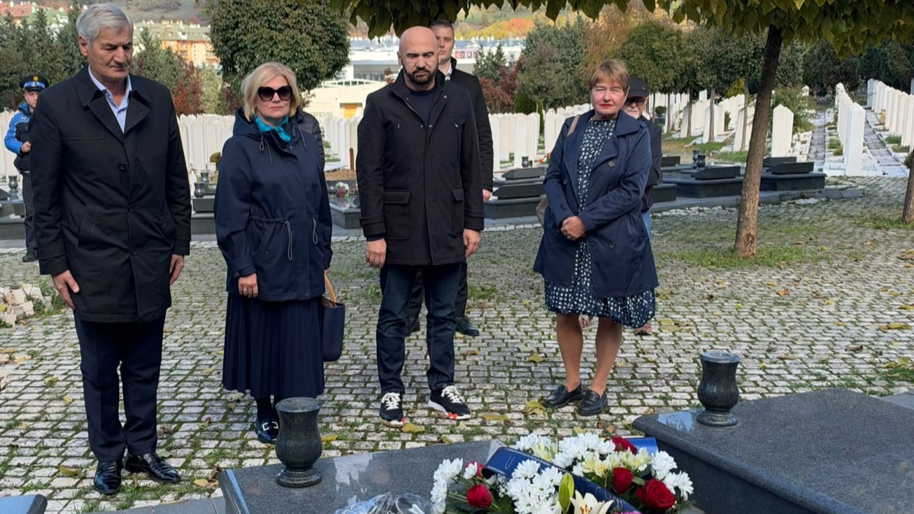 Ministar Isak prisustvovao obilježavanju godišnjice stradanja devet pripadnika MUP-a i Armije RBiH