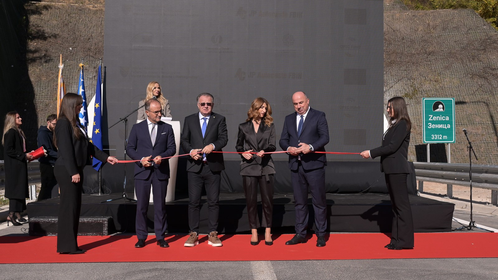 Premijer Nikšić i ministrica Katić na obilježavanju završetka radova dionice Zenica sjever - Golubinje