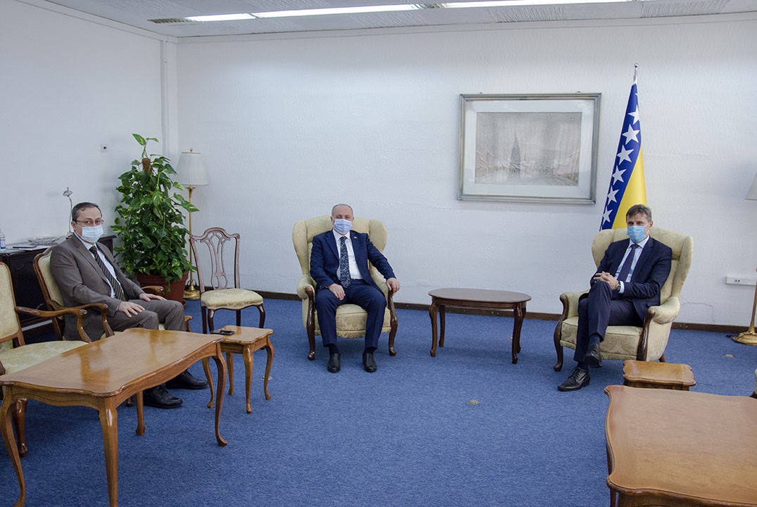 Premijer Novalić s predstavnicima IUS-a