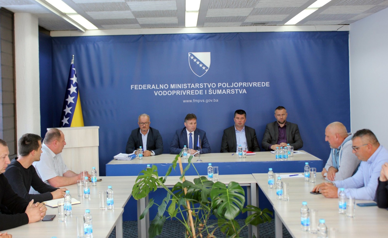 Ministar Hrnjić sa predstavnicima poljoprivrednih udruženja: Partnerski odnos može poboljšati stanje poljoprivrede u FBiH