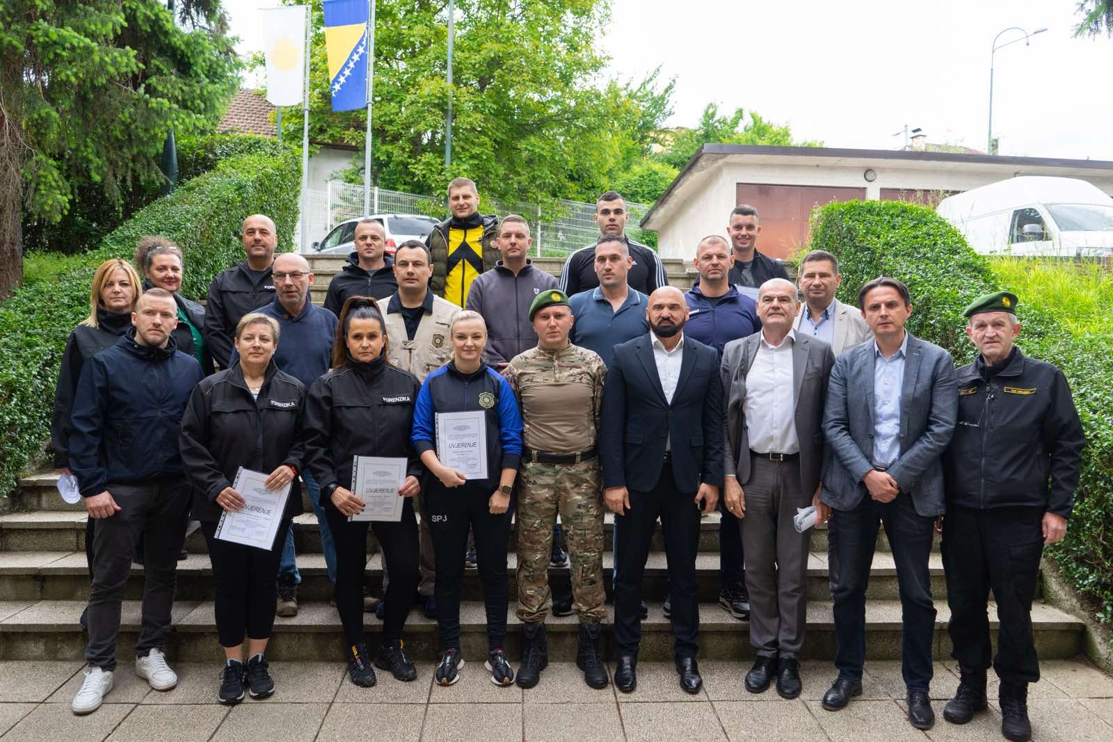 ФМУП: Босна и Херцеговина прва држава у региону која је формирала ЦБРН јединицу