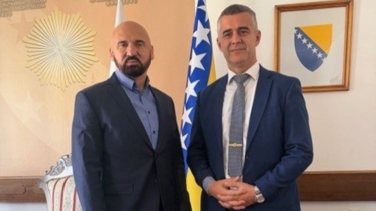Министар Исак и предсједник Удружења „Мрежа полицијских службеника у БиХ“ о јачању полицијског сектора