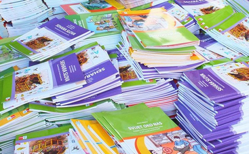Osigurano 400 hiljada KM za besplatne udžbenike osnovcima u FBiH