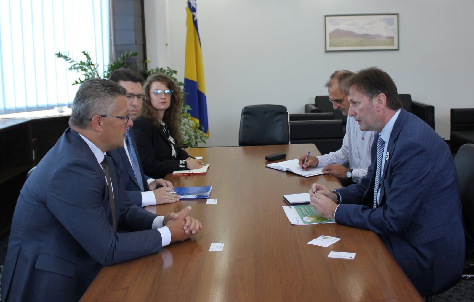 Ministar Hrnjić razgovarao s predstavnicima Ambasade Švicarske u BiH