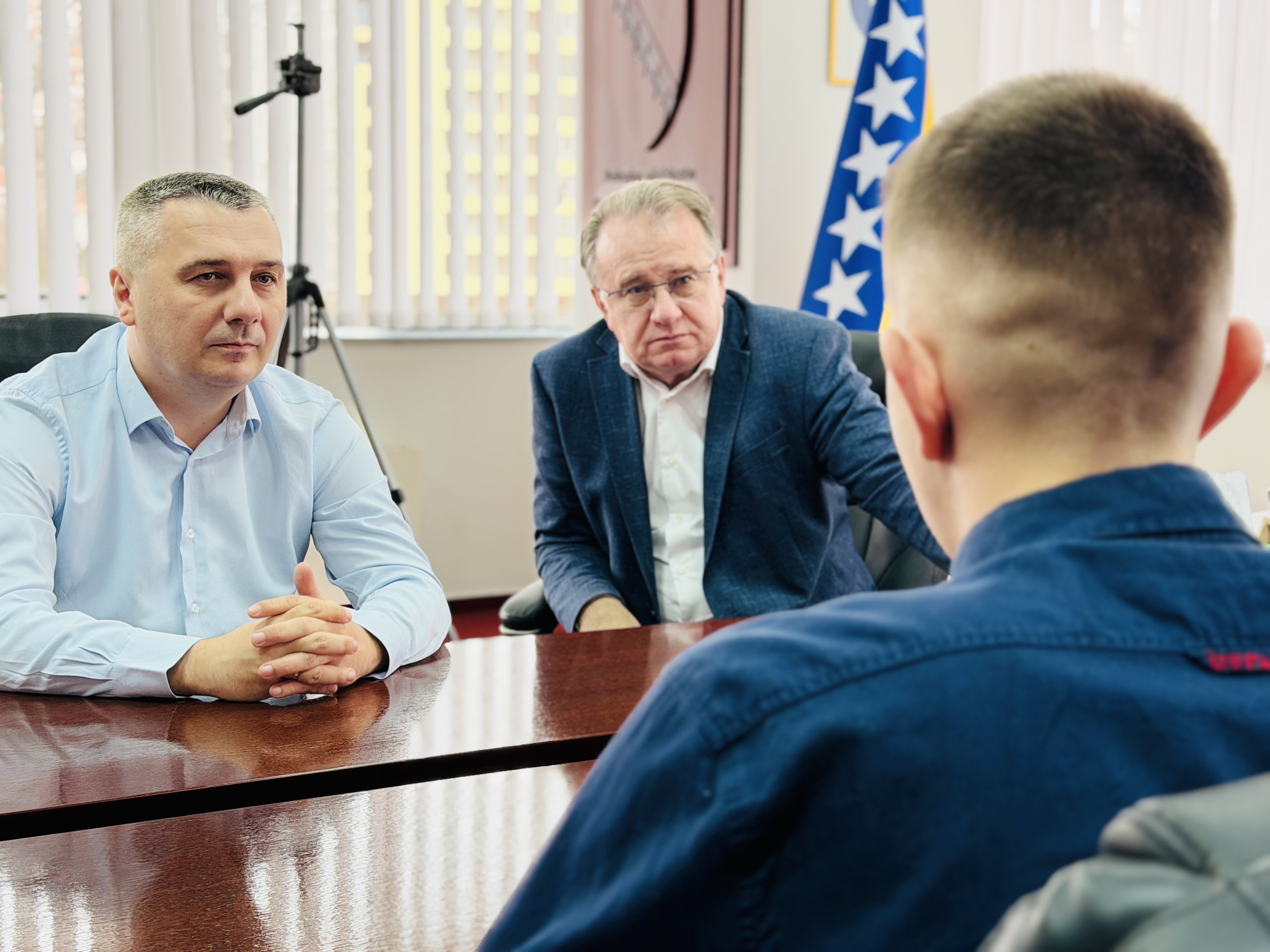 Premijer Nikšić i ministar Dizdar razgovarali s povratnicima: Zaštićena prava povratnika u entitetu RS uz punu podršku Federalnog ministarstva raseljenih osoba i izbjeglica