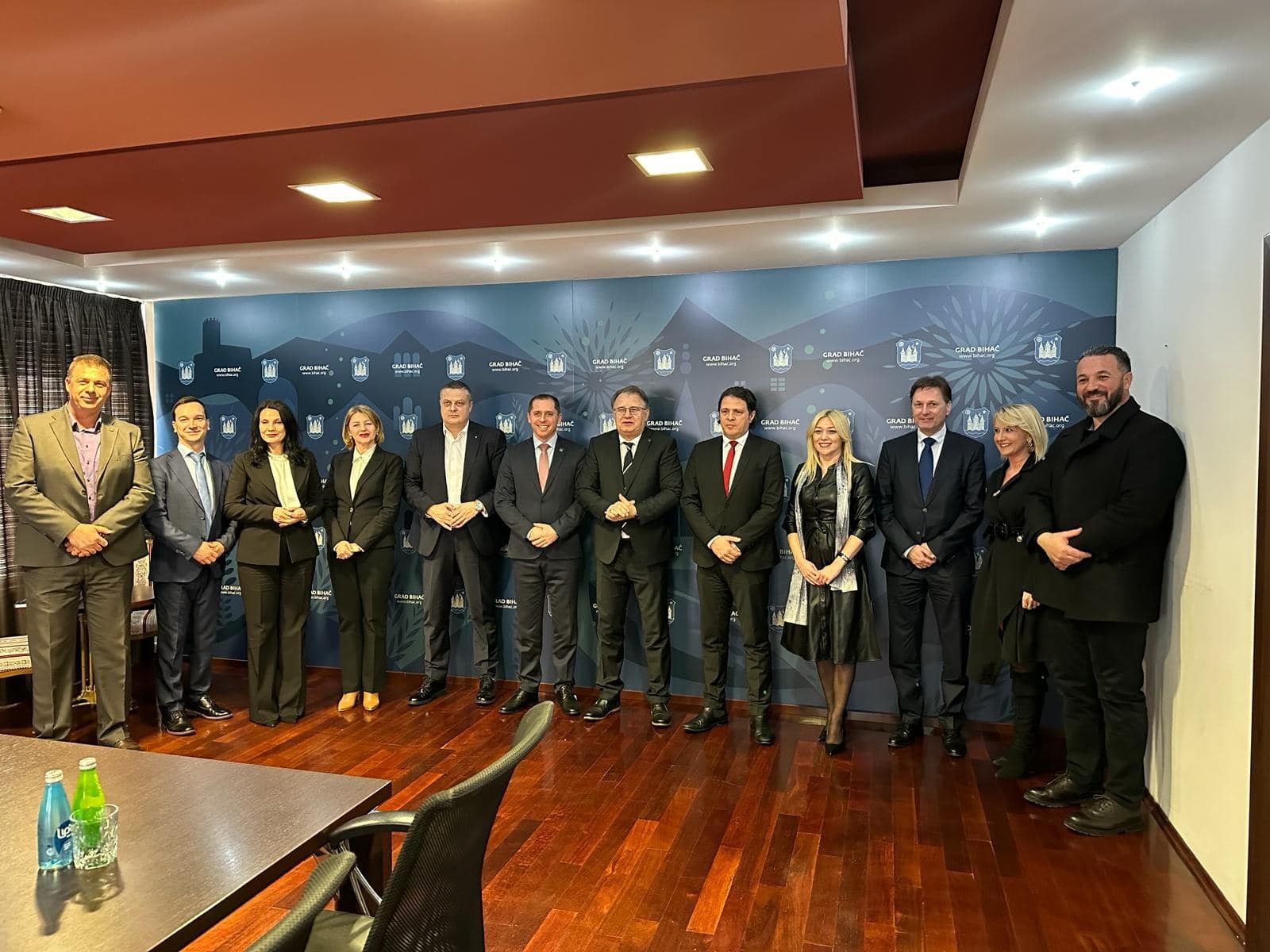 Premijer Nikšić s delegacijom Vlade FBiH boravio u Bihaću