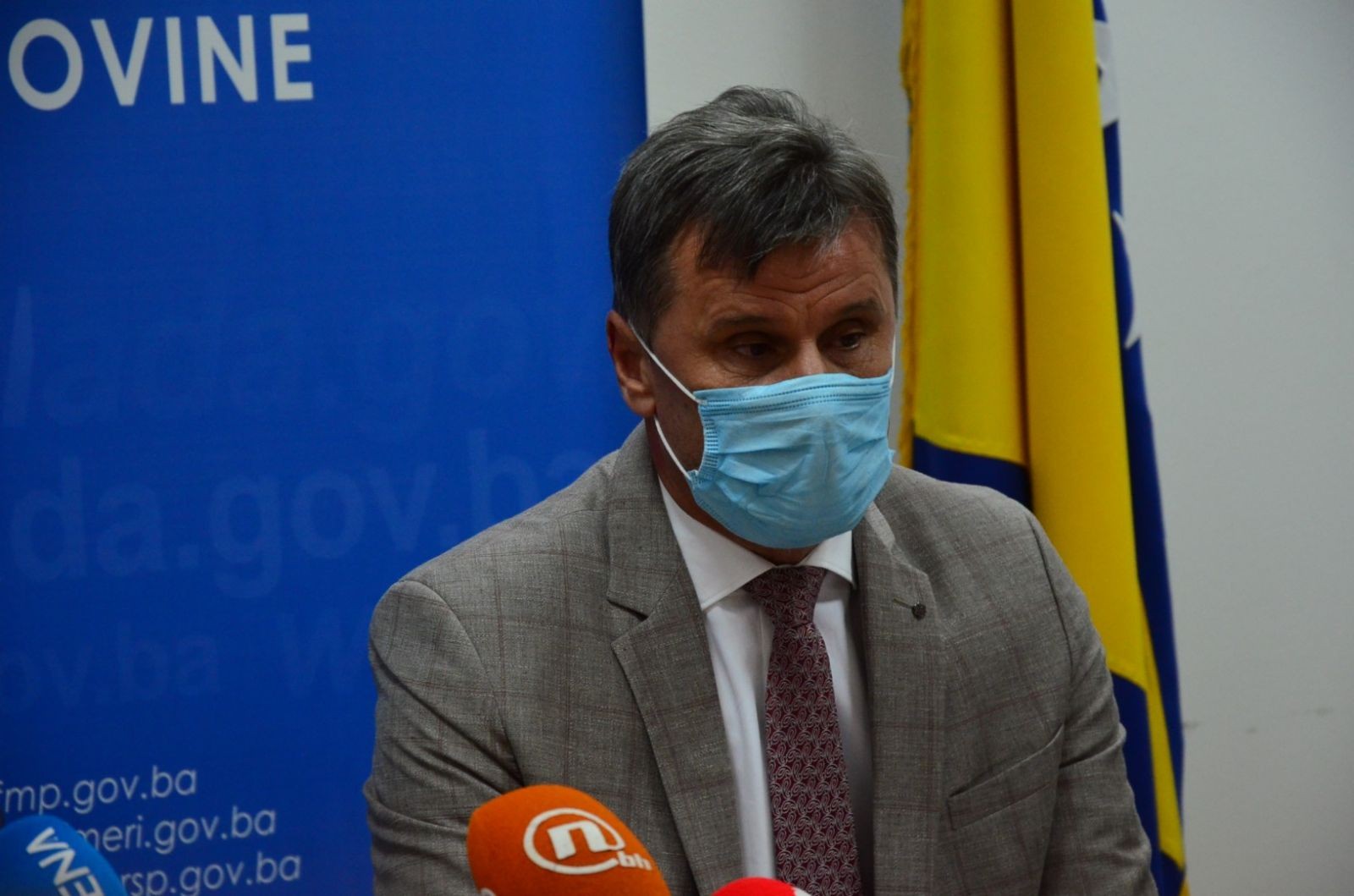 Vlada FBiH: 30 miliona KM općinama i gradovima za podršku budžetu i projekte