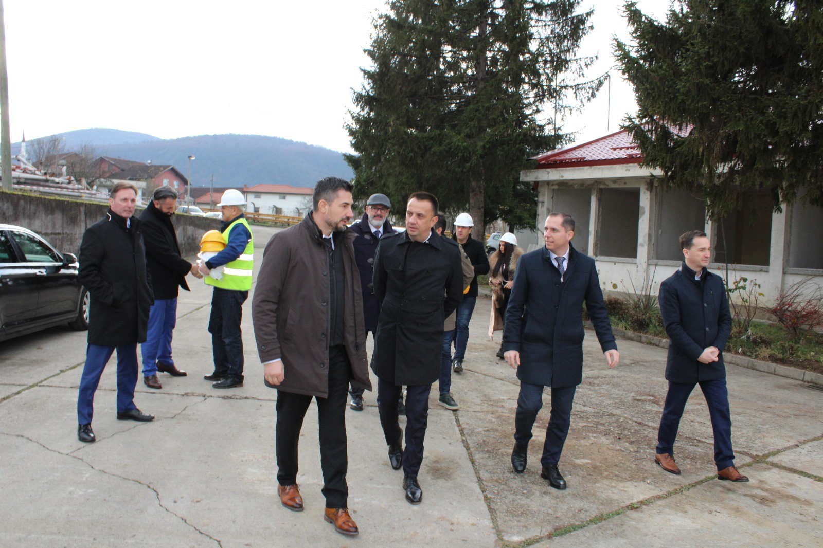 Ministar Lakić obišao Terminal u Bihaću: Nova radna mjesta i ekonomski razvoj Krajine