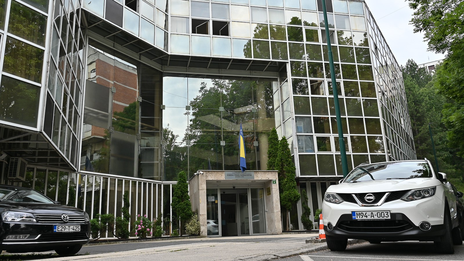 PUFBiH: Porezni obveznici Federacije BiH u periodu januar-august 2026. godine uplatili 5.883.521.458 KM javnih prihoda