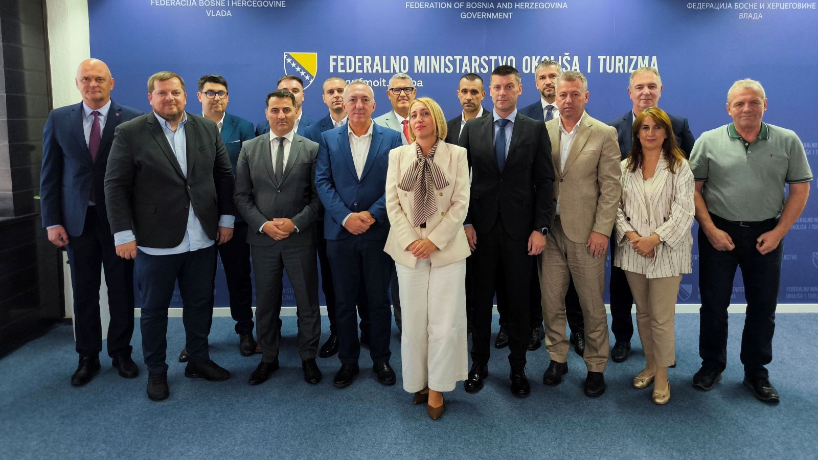 Ministrica Pozder s predstavnicima 15 lokalnih zajednica potpisala ugovore: Više od 1,24 miliona KM za projekte zaštite okoliša i razvoja turizma