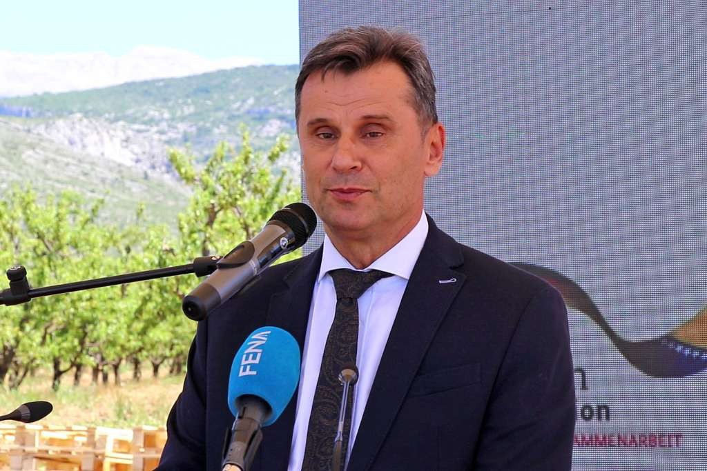 Премијер Новалић: Закон о раду донио нових 30.000 радних мјеста