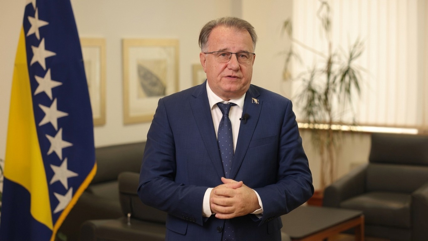 Premijer Nikšić čestitao Kurban-bajram