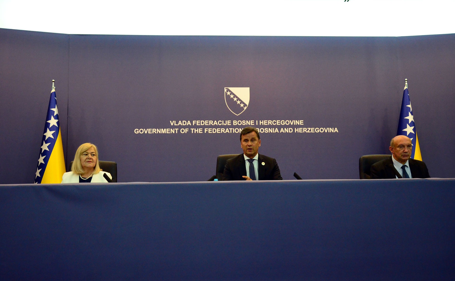 Vlada FBiH usvojila Uredbu s nizom mjera pomoći stanovništvu usljed inflacije i rasta cijena