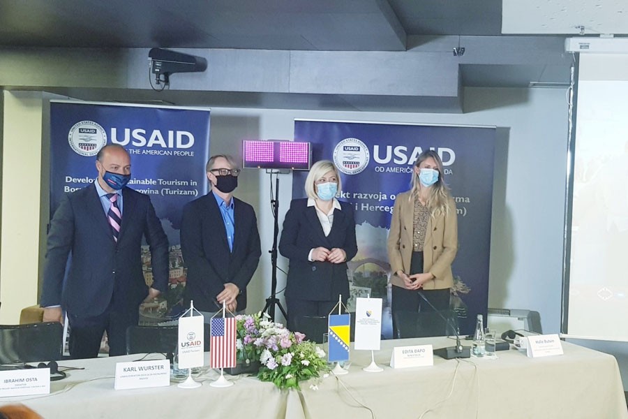 Ministrica Đapo otvorila radionicu “Kreiranje i uključivanje festivala”