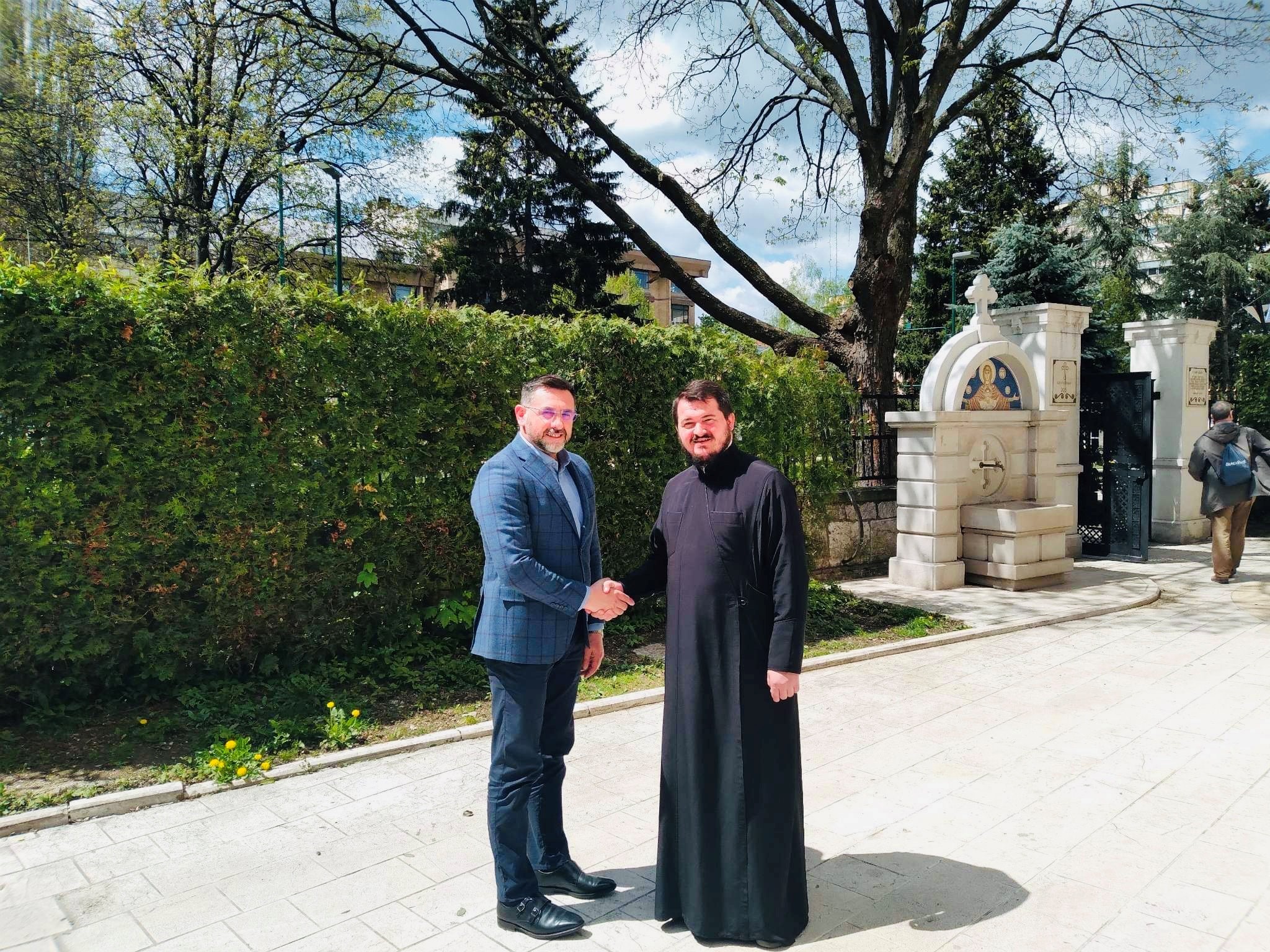 Ministar Ramić posjetio Sabornu crkvu u Sarajevu: Podrška obnovi unutrašnjosti crkve