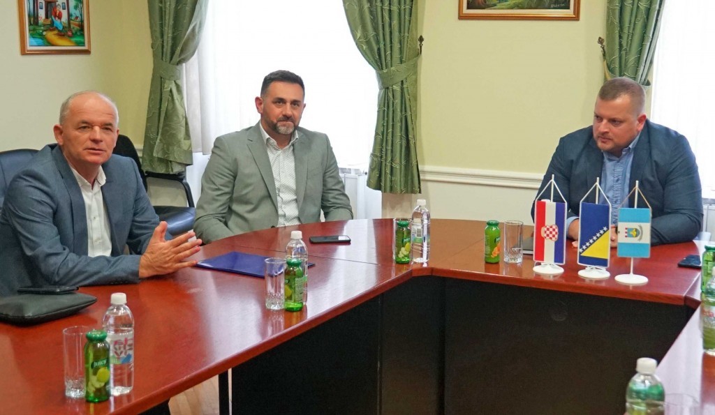 FMROI: Podrška izgradnji kulturnog centra i povratnicima u Ljubuškom