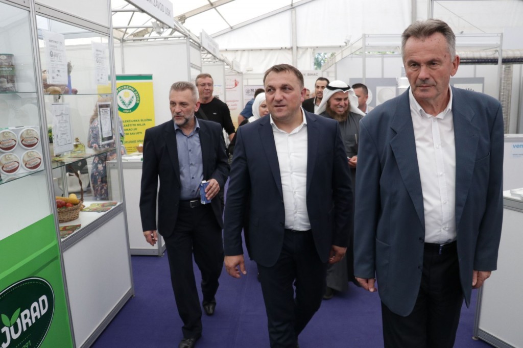 Ministar Dedić posjetio međunarodni sajam ekologije "EKOBIS 2021"