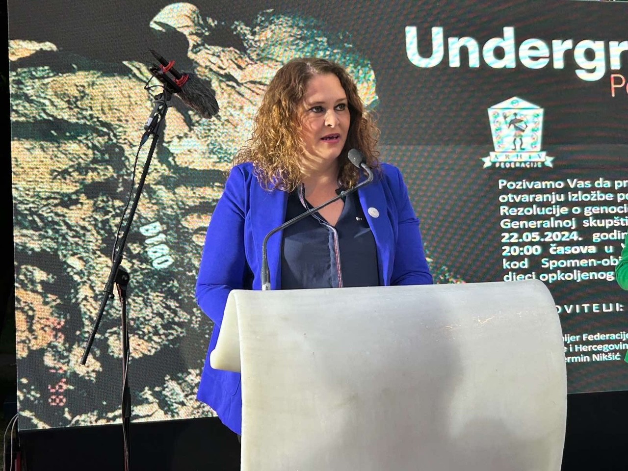 Министрица Дураковић на отварању изложбе „УНДЕРГРОУНД - Под земљом“:  Сјећање на жртве Сребренице мора остати живо