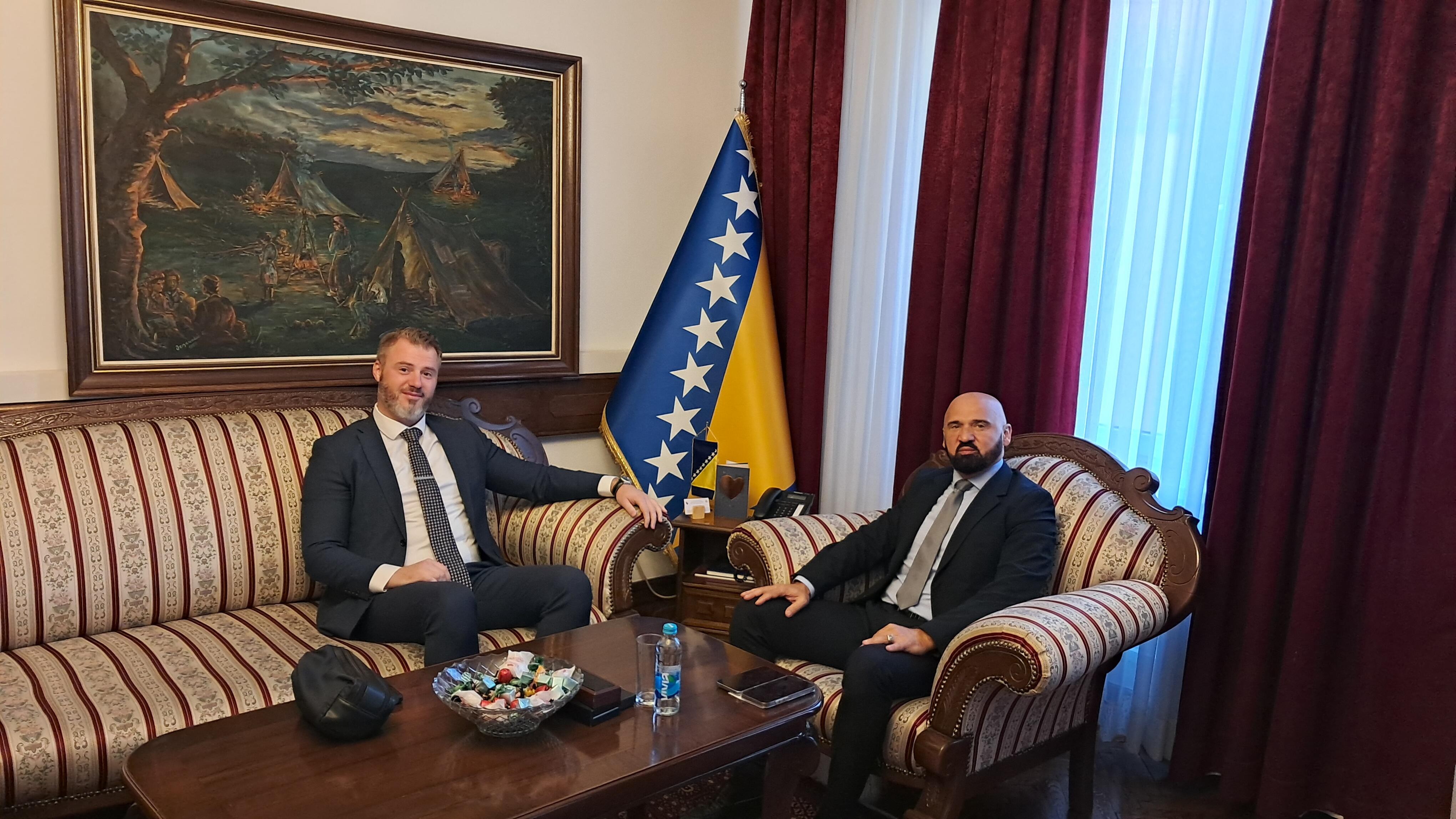 Ministar Isak razgovarao sa direktorom Federalnog zavoda PIO
