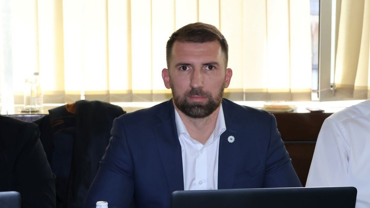 Ministar Delić: Preporuke poslodavcima zbog visokih temperatura su obavezujuće, inspekcije će vršiti pojačan nadzor