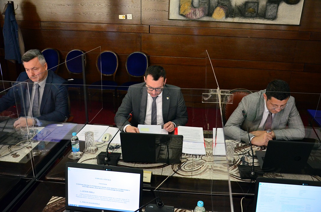 Saglasnosti na veleprodajnu cijenu prirodnog gasa