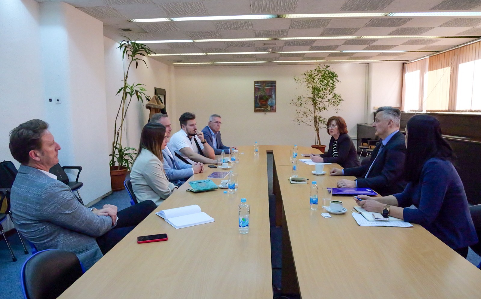 Ministar Vujanović sa predstavnicima poslovne zajednice o uvođenju novih zakonskih rješenja u sektoru online trgovine